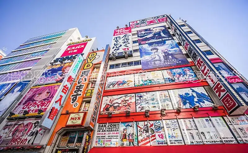 漫世界：<爱漫画网>里的奇幻故事与艺术